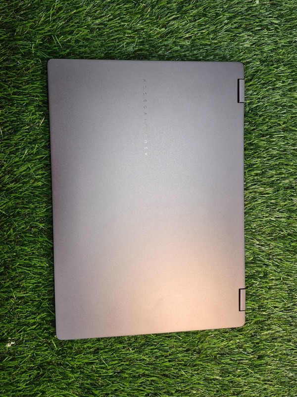 ASUS Vivobook Flip TP3407S Copilot+ PC 14" OLED Touch Core Ultra 7 256V 16GB 1TB gallery