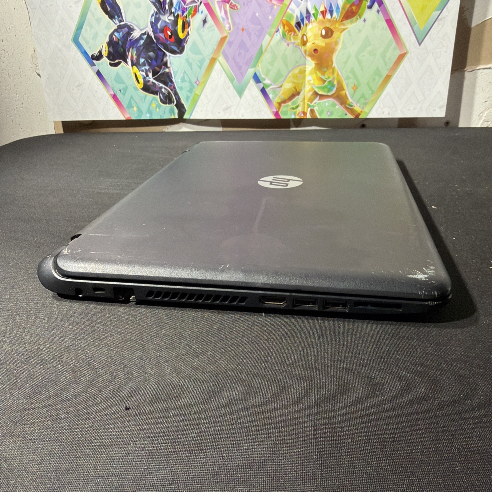 HP 15-1387wm LAPTOP untested no power cord FOR PARTS ONLY gallery