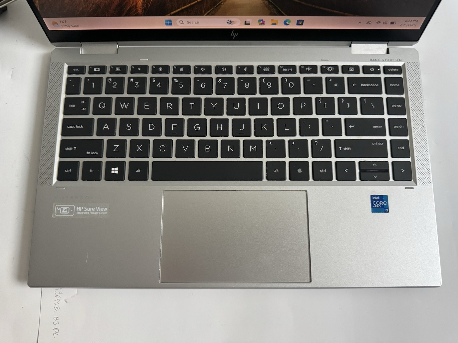 HP EliteBook x360 1040 G8 14" FHD TOUCH i7-1185G7 3.0GHz 256 SSD 16GB RAM W11P gallery