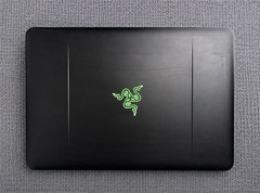 Razer Blade 14 Gaming Laptop i7-7700HQ GTX 1060 6gb 16GB 512GB SSD Win 11 60HRTZ