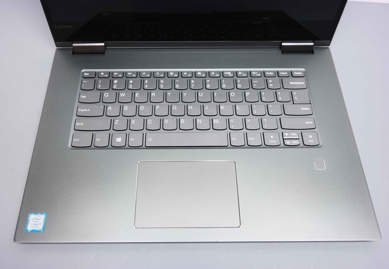 Lenovo Yoga 730 15.6" FHD Core i7-8550U 16GB 256GB SSD gallery