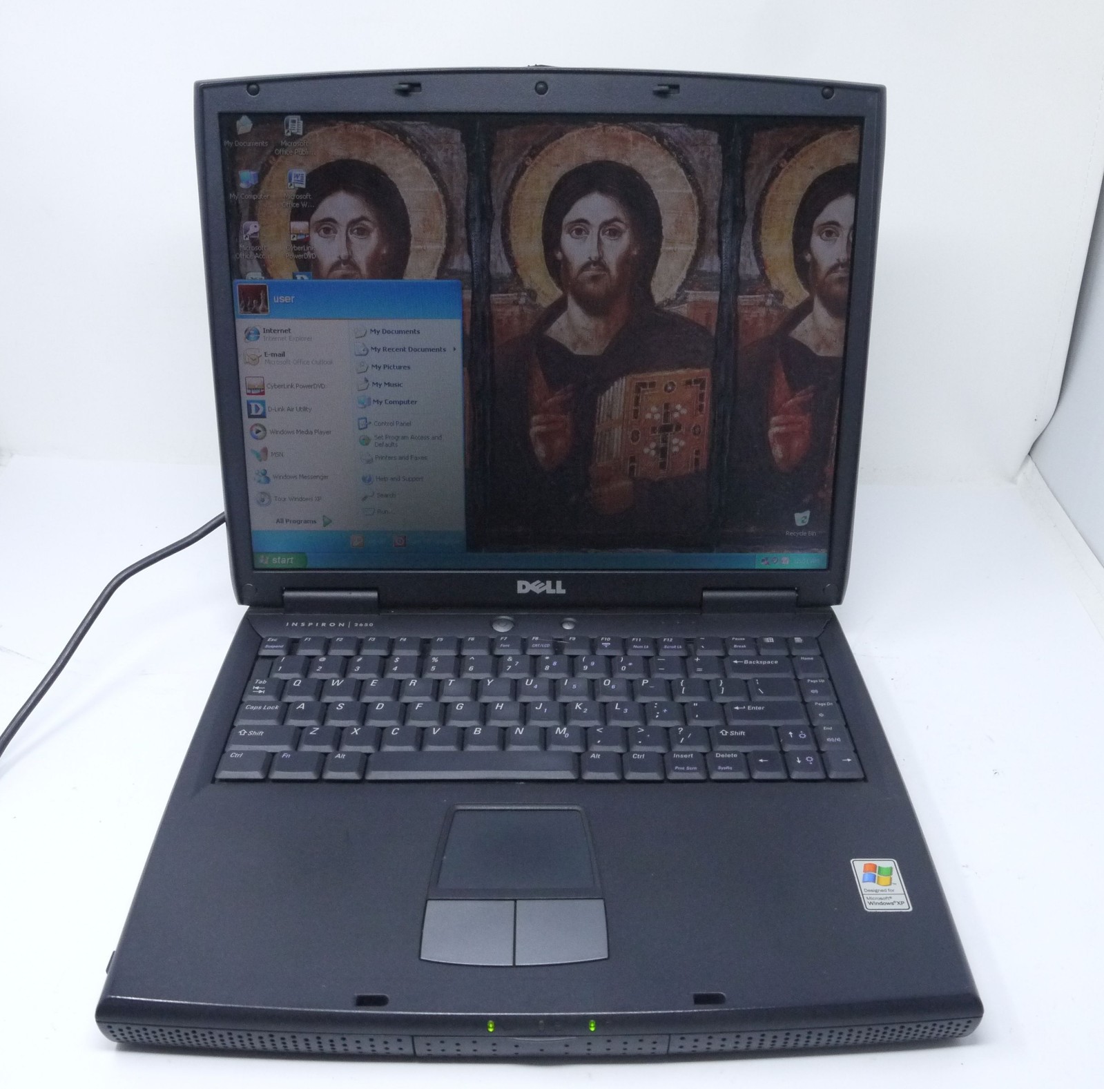 Dell Inspiron 2650 14" Vintage Laptop - Pentium 4 / 512MB / 60GB - Dead Batery gallery