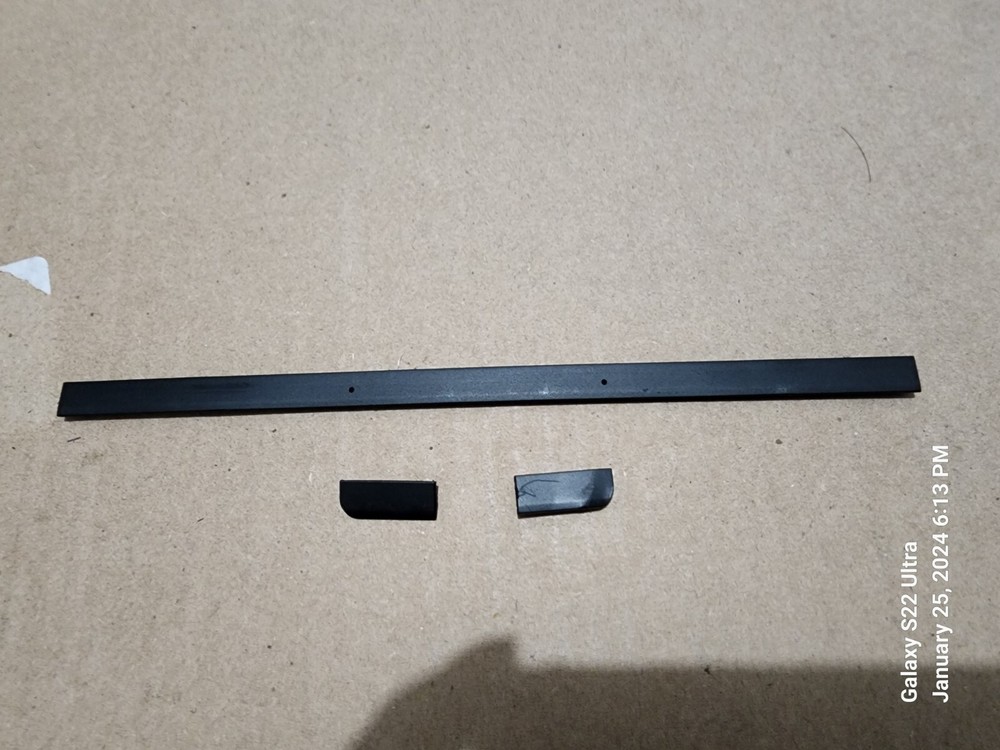 Lenovo Yoga 720-13IKB i5-8250u 8gb 13.3 OEM LCD Bezel