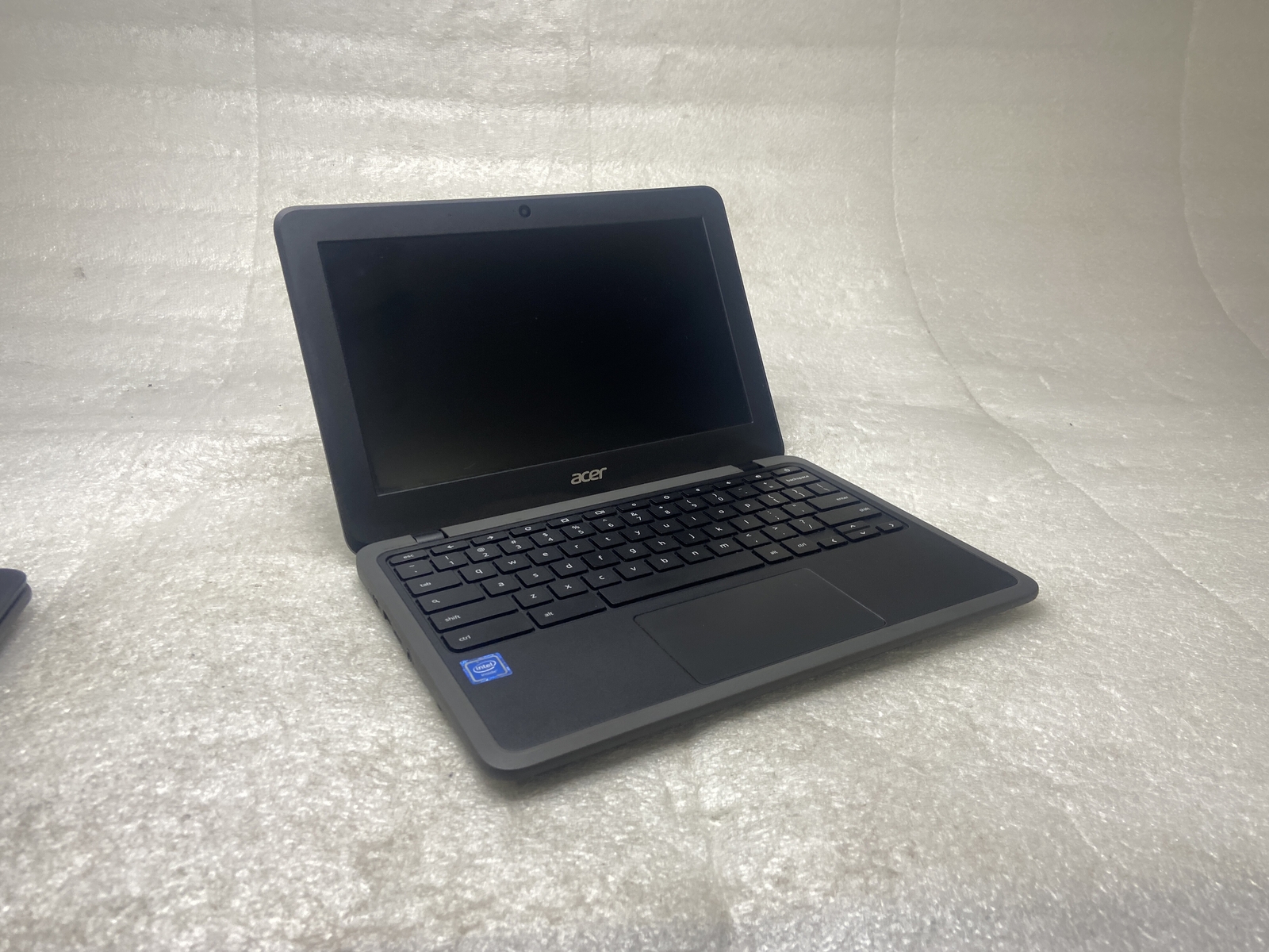 Acer Chromebook N18Q5 11.6" Celeron N4120 @ 2.6GHz 4GB RAM 32GB eMMC ChromeOS gallery