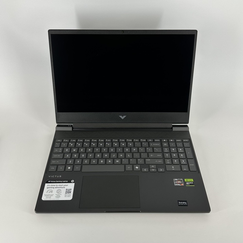 HP Victus Gaming 15 144Hz FHD Ryzen 7 7445HS 16GB 512GB RTX 4050 Cracked LCD