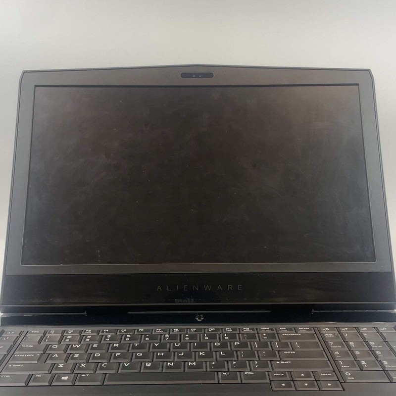 Broken Alienware 17 R4 17.3" i7-6700HQ 2.6GHz 16GB 128GB 1TB GeForce GTX 1070 gallery