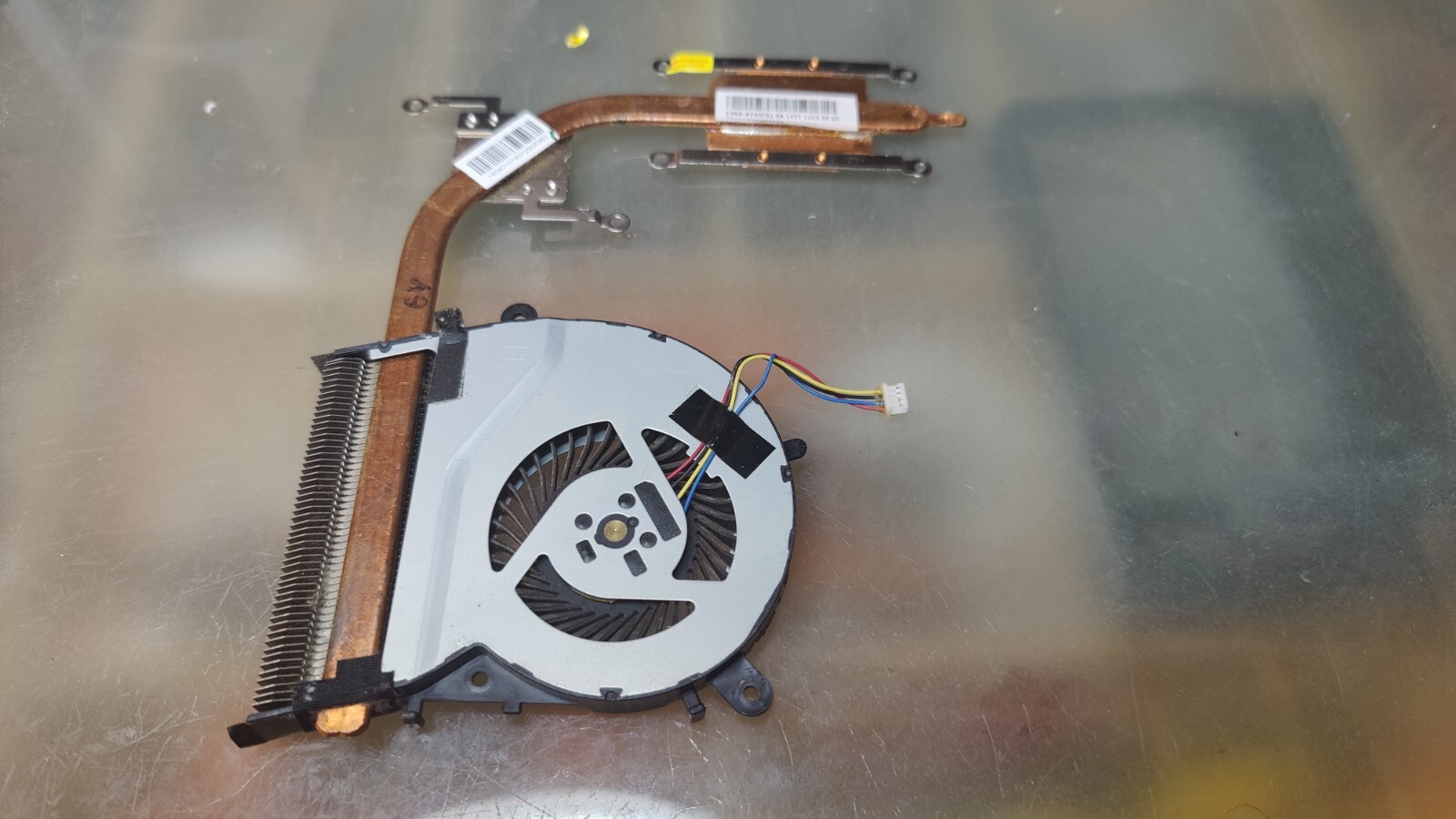 ASUS R556L R557L X555L F555 FAN FAN HEATSINK 13N0-R7A0F01 13NB0621AM0101 gallery