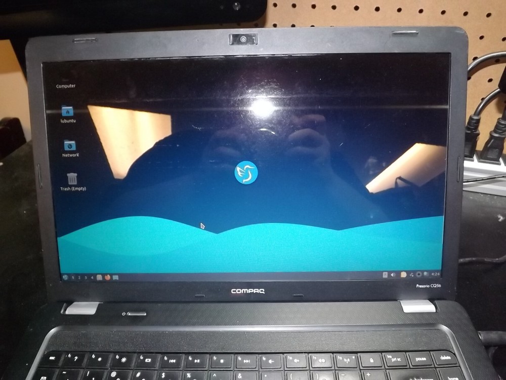 Compaq CQ56-110US || Celeron 900 @2.2ghz || 4GB || 120GB