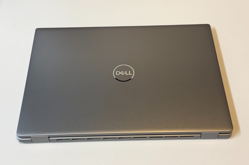 Dell NEW Latitude 7640 16" Laptop 13th GEN i7-1365U 32GB Ram 512GB SSD W11PRO gallery