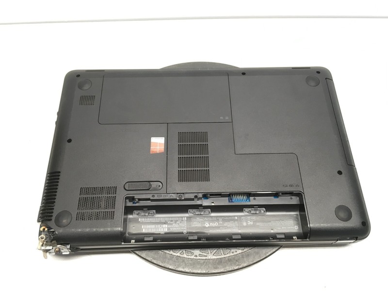 HP 2000-2B89WM Intel i3-2328M 2.2GHz 4 GB NO HDD - Rough Shape gallery