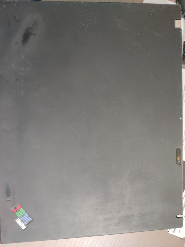 IBM ThinkPad T41 14" Pentium M 1.60GHz 512MB no HDD gallery