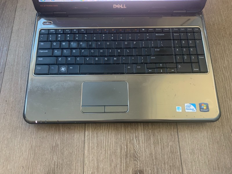 Dell Inspiron N5010 15.6" Intel Pentium P6200 2.13GHz GB RAM 640GB HDD Win 7 Pro gallery