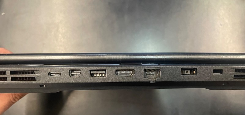 LENOVO LEGION Y540-15IRH | CORE I7-9750H | 1TB | 32GB RAM | 237GB SSD | 2.60 GHZ gallery