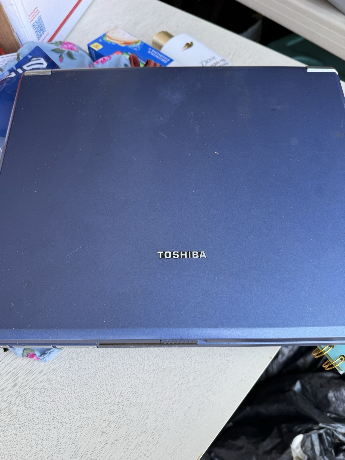 Toshiba Satellite 2435-S265 14" Pentium 4 2.4GHz 512MB 40GB XP Wi-Fi gallery