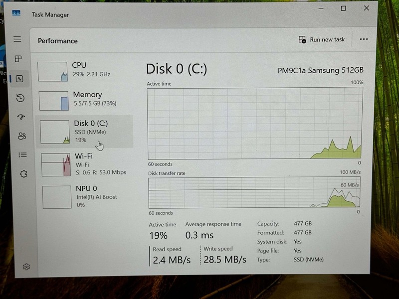 Dell Latitude 5450 14in Intel Core Ultra 5 125U 8GB 512GB SSD Windows 11 gallery