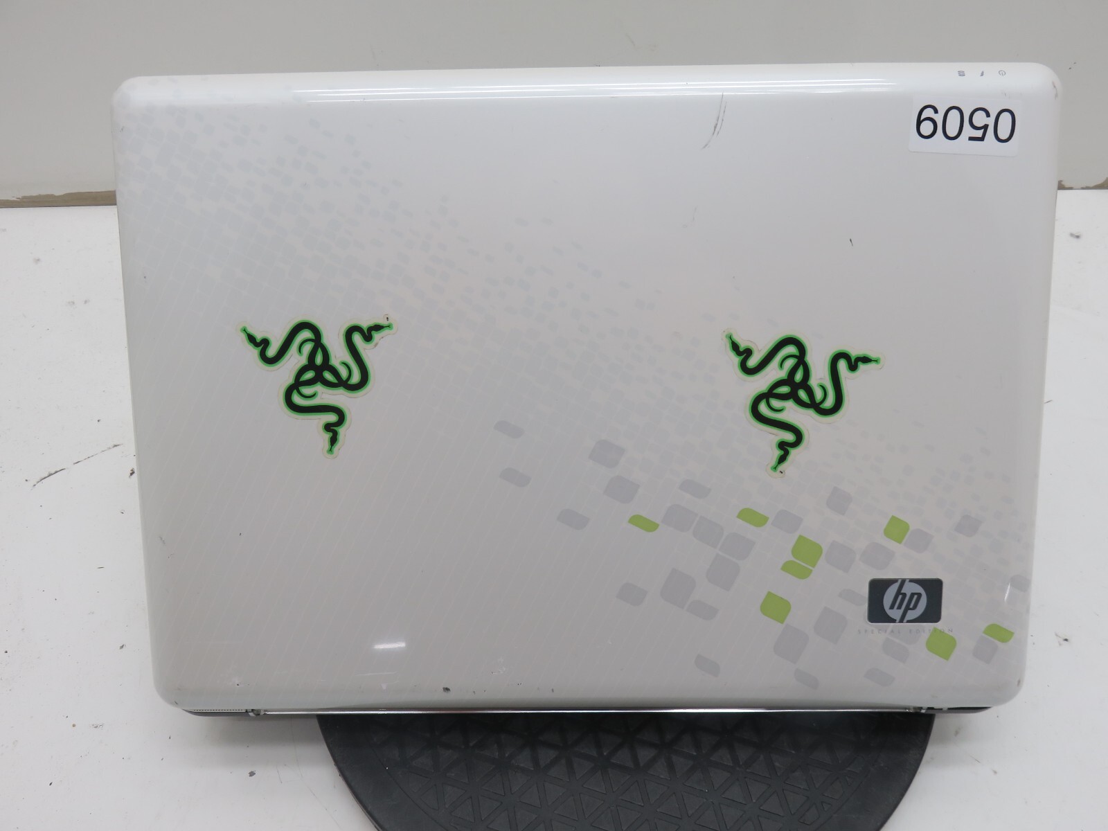 HP Pavilion DV5t-1200se Laptop Intel Core 2 Duo T6400 4GB Ram No HDD or Battery gallery