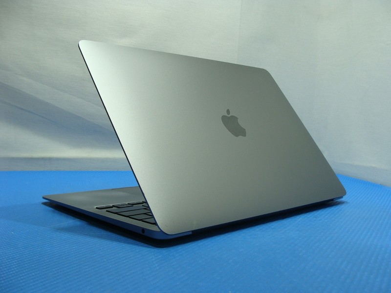 Apple MacBook Air 13.3" A2179 2020 i5-1030NG7 1.1GHz 16GB 256GB Sequoia MVH2LL/A gallery