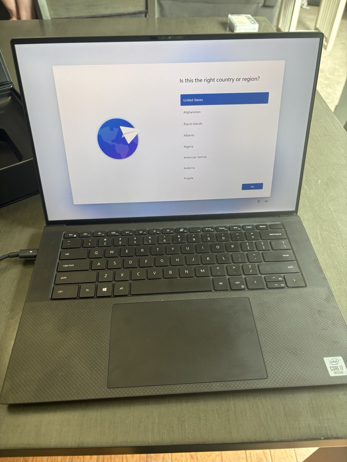 Dell Precision 5500-I7-10750H@2.6GHZ 32GB DDR4 RAM 512GB NVMe SSD W11P gallery
