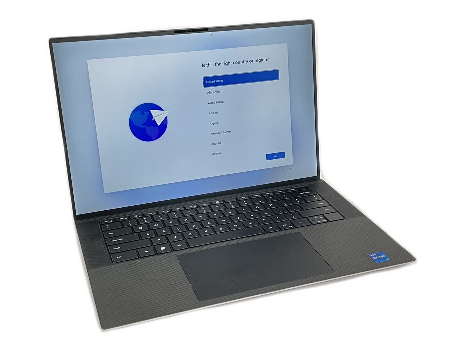 Dell XPS 15 9520 Laptop i7-12700H 512GB SSD 16GB RAM RTX 3050 - Win 11 Pro gallery