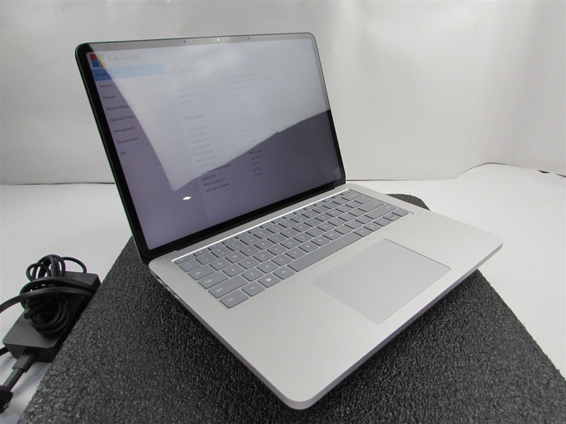 MICROSOFT SURFACE LAPTOP STUDIO 2 2029 I7-13800H 1TB 32GB RTX 2000 ADA WIN 11 gallery