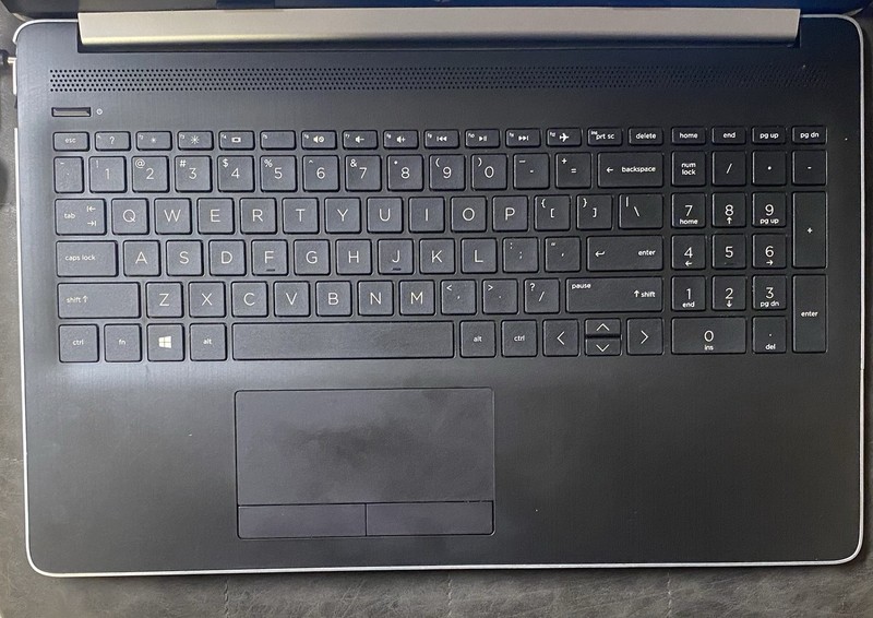 HP 15-DB0005DX | AMD RYZEN 5 2500U | 126GB | 8GB | NO CHARGER gallery