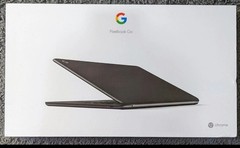 Google Pixelbook Go 13″ 64GB SSD, Intel Core m3 8th Gen. CPU, 8GB RAM Full HD