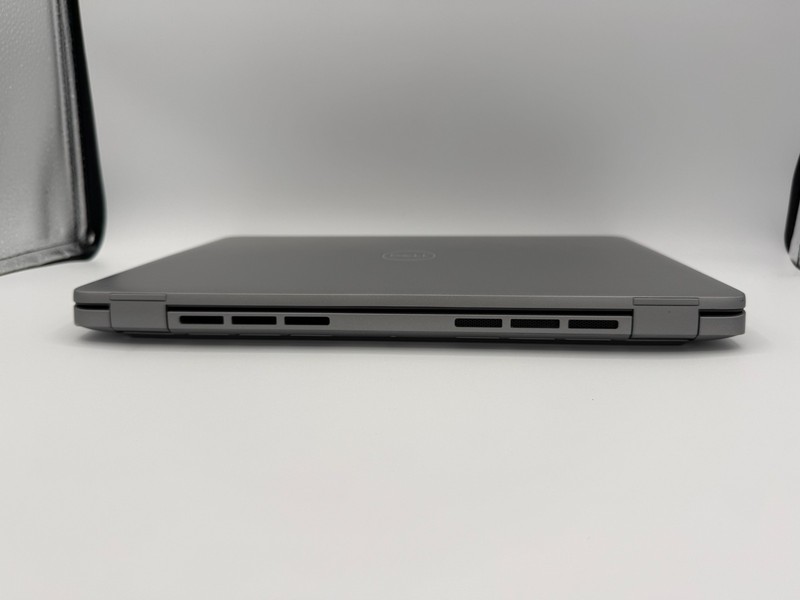 Dell Precision 3480 Intel Core i5-1350P 14" FHD 16GB DDR5 RAM 512GB SSD m.2 2023 gallery