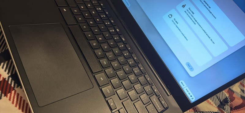 Samsung Galaxy Chromebook Go (2021) WiFi+LTE 14.0" 4GB gallery