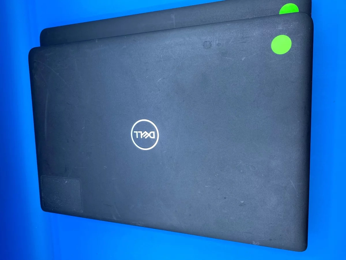 Lot of 2 Dell Latitude 3500 i5-8265U 8GB RAM ALL POST NO OS/SSD For Parts gallery