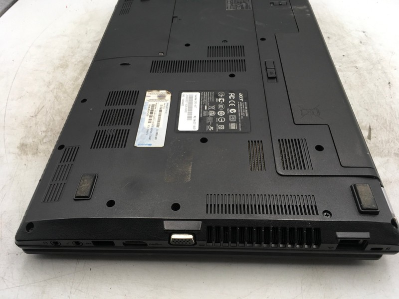 ACER TRAVELMATE 5760 6477 - FOR PARTS/NO BOOT - Intel i3-2328M - 4GB RAM - BB gallery