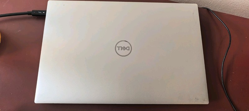 Dell XPS 15 9520 4K OLED ✔i9-12900HK ✔32GB RAM ✔1TB SSD ✔RTX 3050Ti ✔Very Good gallery