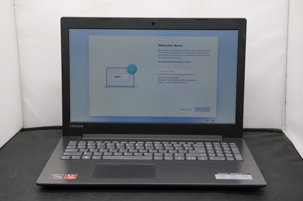 Lenovo IdeaPad 330 - AMD Ryzen 3 2200U - 8GB, 1TB, Windows 11 Home - No Adapter