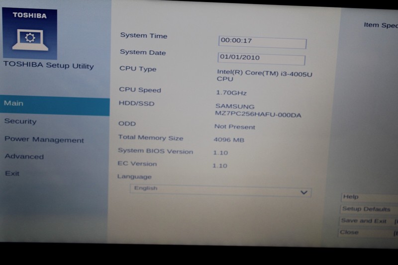 Toshiba Satellite C55t i3-4005U @ 1.7 GHz 4GB RAM 256GB SSD No OS gallery