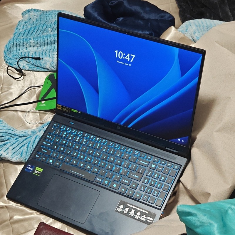 Acer Predator Helios 16 N23C12 16" i9-10885H 16GB RAM 1TB SSD GeForce RTX 4060 gallery