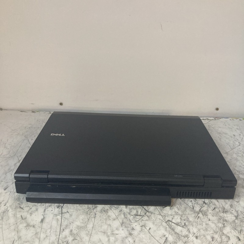 Dell Latitude E5500 Intel Core 2 Duo T7250 2.0 GHz 2GB No HDD BOOTS BIOS gallery