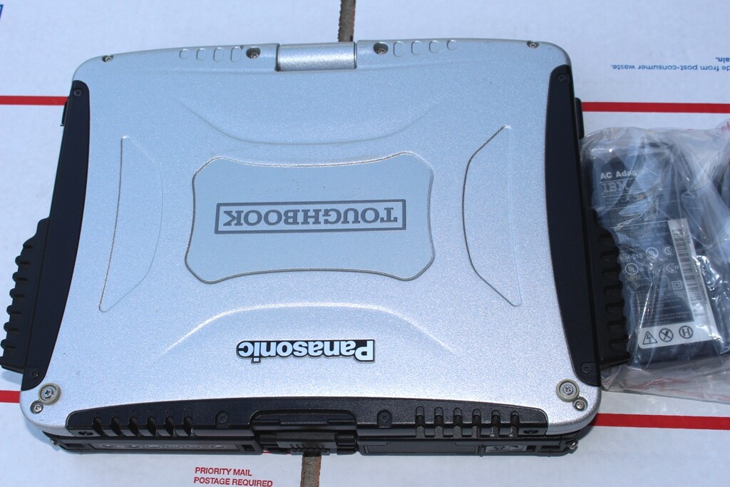 Panasonic Toughbook CF-19 MK4 i5 /8GB, NO GPS TOUCH , 240 SSD. WIN7 P64B/TOUCH gallery