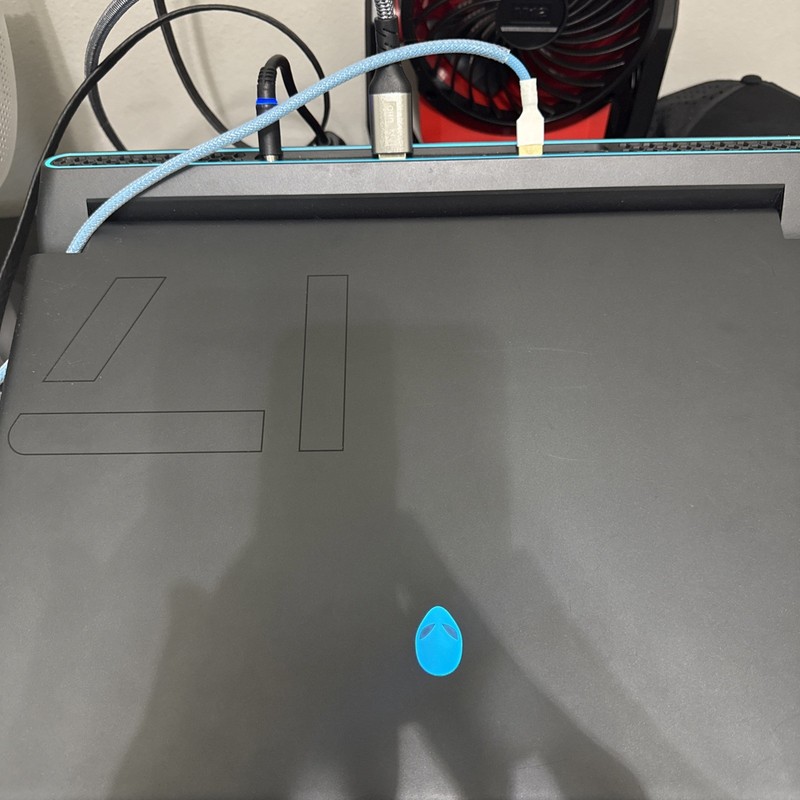 Alienware m17 R5 AMD Ryzen 9 RTX 3070 Ti 16GB RAM 1TB SSD – Stellar Condition gallery