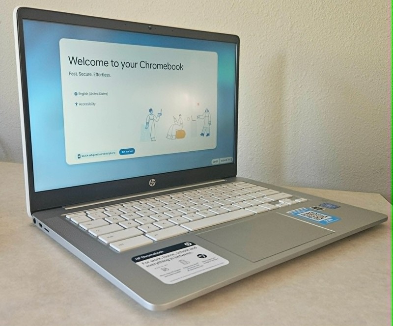 HP Chromebook 14a-na0020nr 14" WLED HD Intel Celeron N4000 4GB 32GB #214 gallery