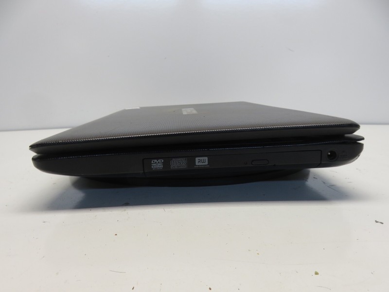 Toshiba Satellite C655-S5082 Intel Celeron 2.2GHz 2048 MB NO HDD No Batt gallery