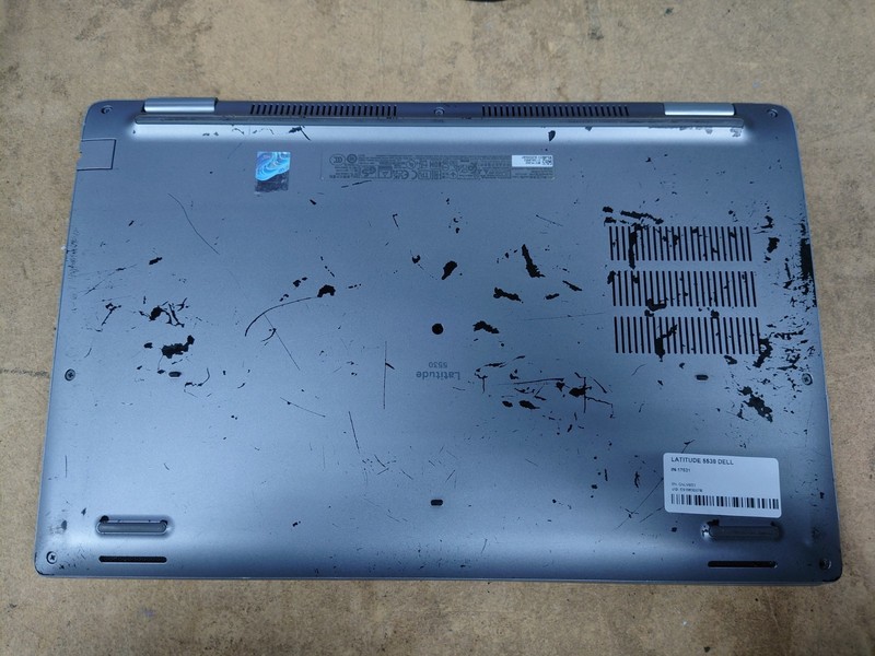 Dell Latitude 5530 15.6" FHD i5-1235U 16GB RAM 512GB SSD No OS gallery