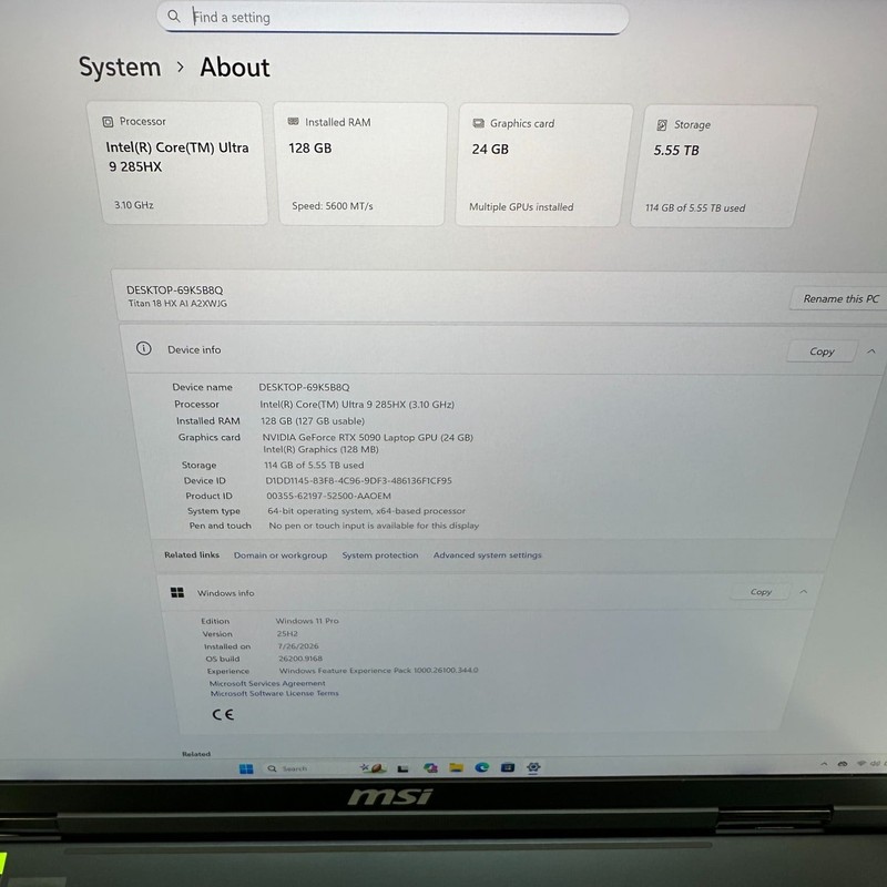 MSI Titan 18 HX AI A2XWJG 18" Core Ultra 9 285HX 128GB RAM 6TB SSD RTX 5090 Gami gallery
