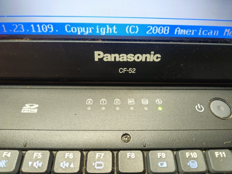Panasonic Toughbook CF-52 Core 2 P8400 4GB RAM No OS gallery