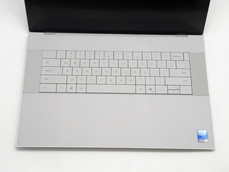 Dell 16 Premium DA16250 16.3" Ultra 7 255H 32GB RAM 1TB SSD RTX 5060 W11H gallery