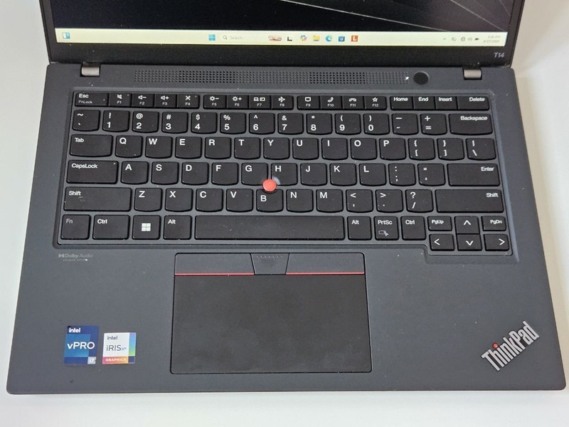 ThinkPad T14 Gen 3 14-inch i7-1265u 16Gb RAM 256Gb NVME Win 11 Pro gallery