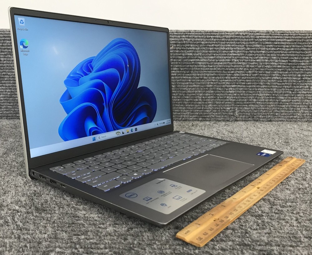 Dell Inspiron 14 5410 14" Laptop i7-11370H 16GB RAM 512GB NVMe