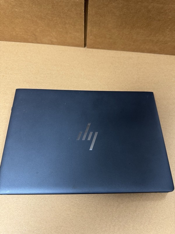 HP Spectre 3in1 2.5K OLED Touch Foldable Ltop Intel EvoCorei7 1250U 16GB 1TB 17" gallery