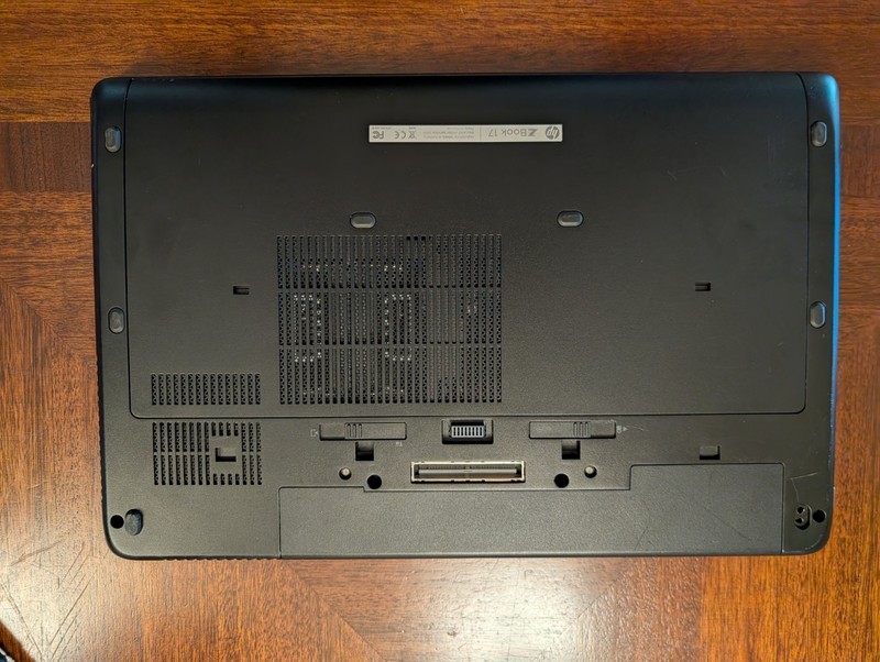 Hp ZBook 17 Core I5-4300M Workstation Laptop gallery