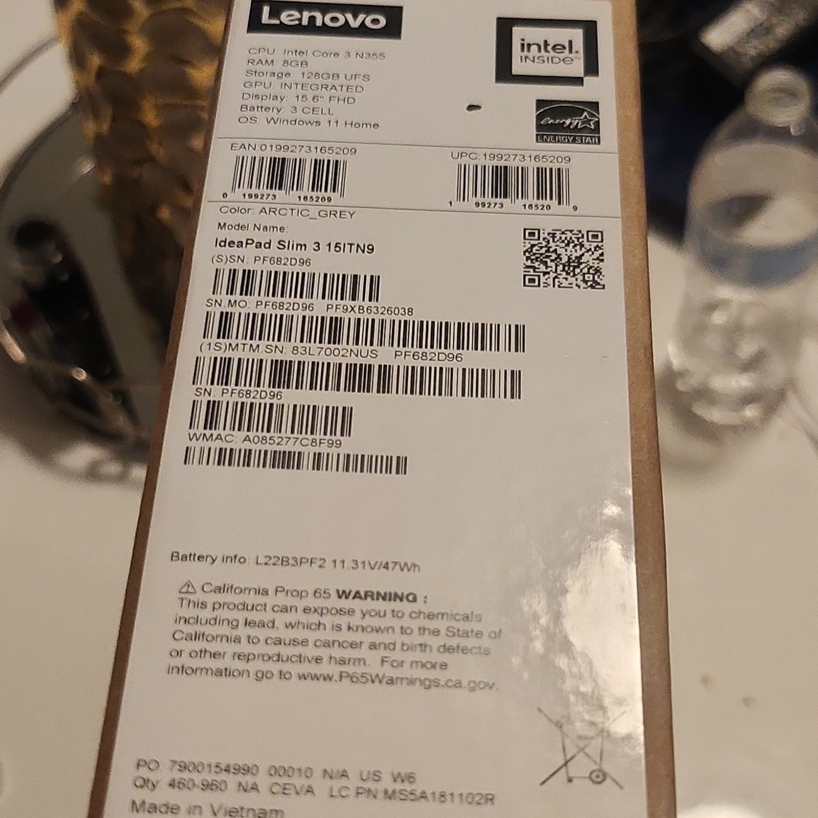 Lenovo IdeaPad Slim 3 15ITN9 15.6" Core 3 N355 8GB 128GB UFS W11 gallery