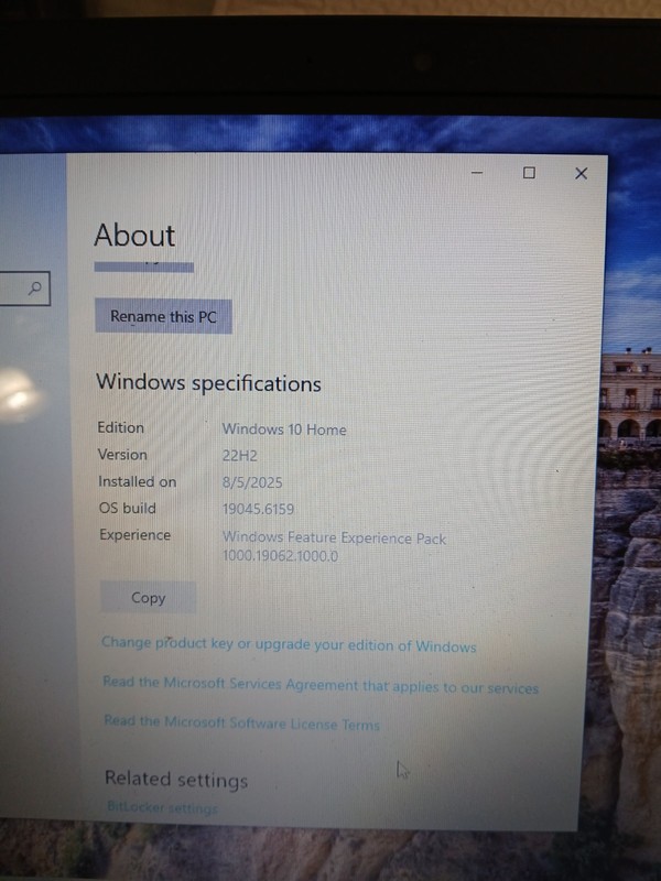 Dell Inspiron 3541 15" Laptop AMD A4-6210 APU Radeon R3 1.8 GHz gallery