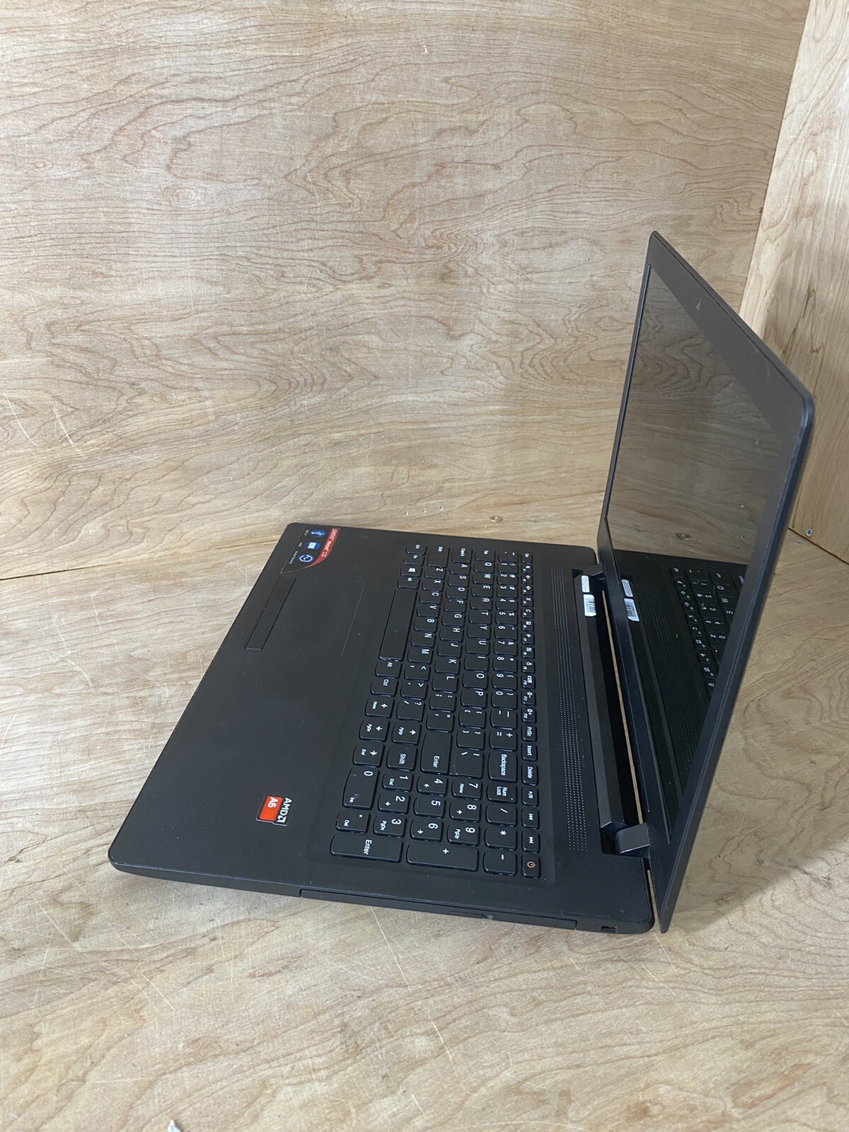 LENOVO IDEAPAD 110-15ACL M/B Started, screen black. (M/B-broken) for parts gallery